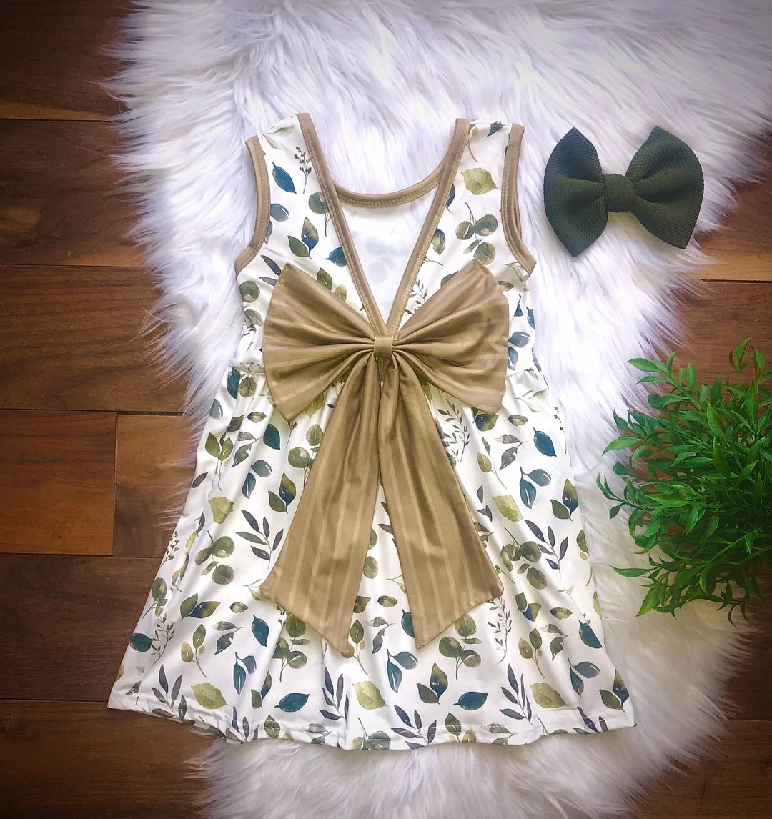 Girl's Leafy Back Bow Dress